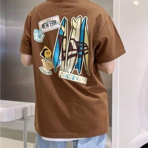 NEW ERA AP SURFING STICKERS RS 22 SURF STICKER T-SHIRT